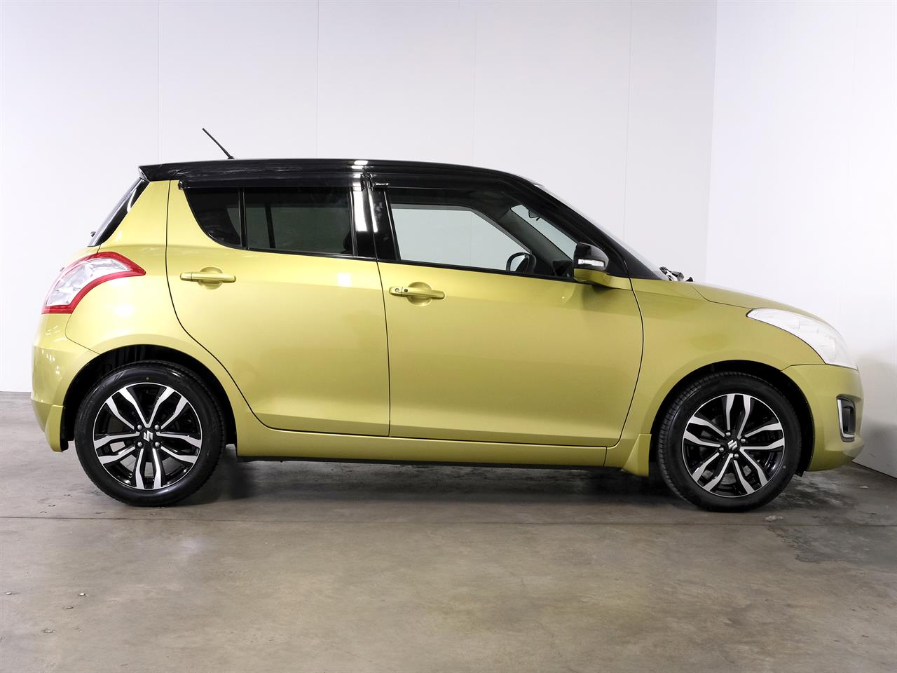 Wheeler Motor Company -#27606 2015 Suzuki Swift