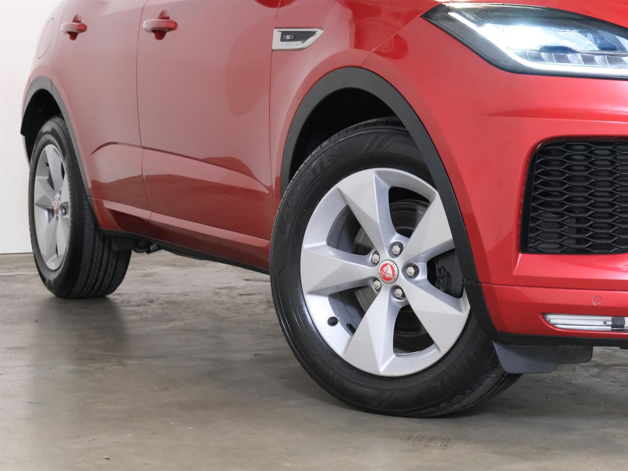 Wheeler Motor Company -#27570 2019 Jaguar E-Pace