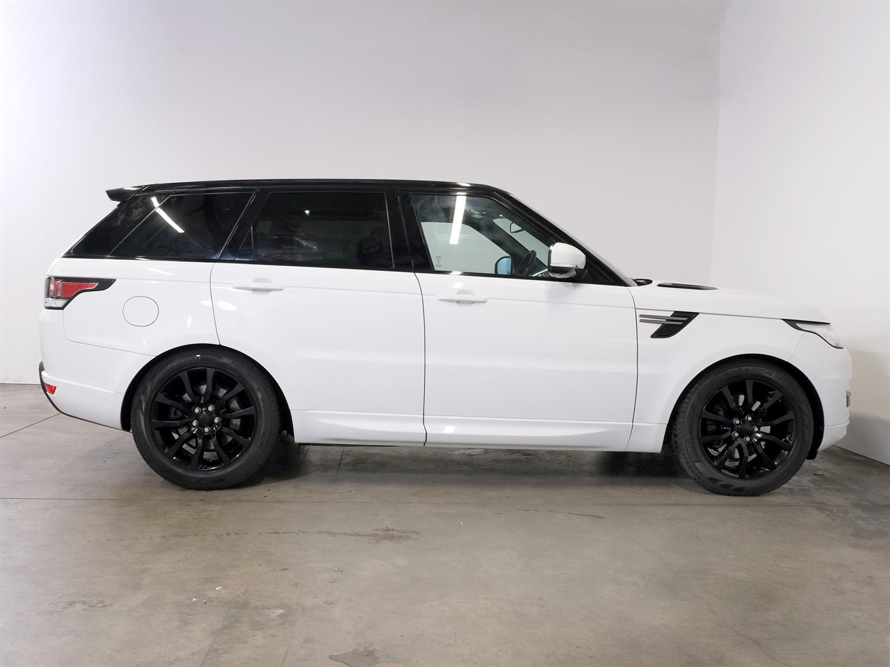 Wheeler Motor Company -#27753 2016 Land Rover Range Rover Sport