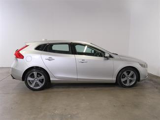 Wheeler Motor Company -#27342 2014 Volvo V40Thumbnail