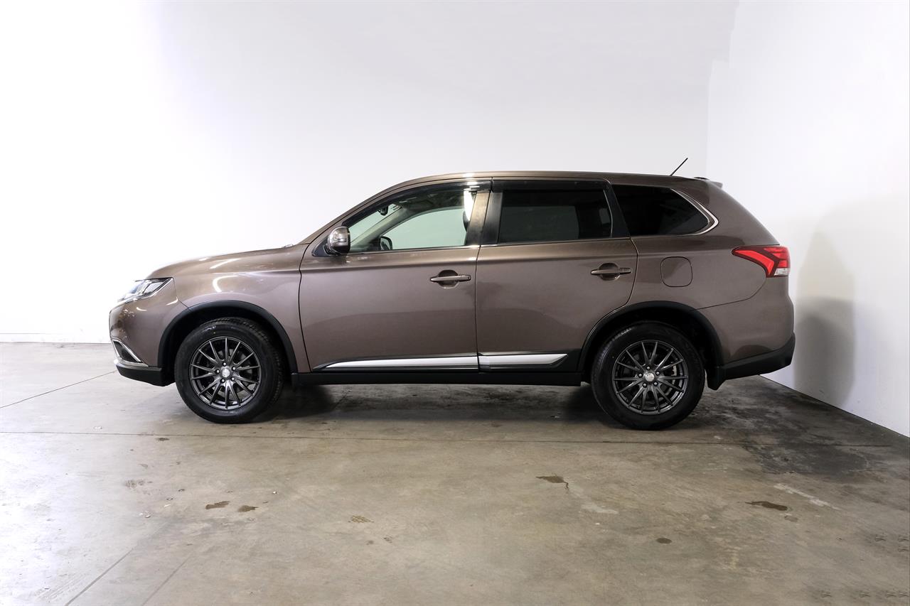 Wheeler Motor Company -#26239 2016 Mitsubishi Outlander