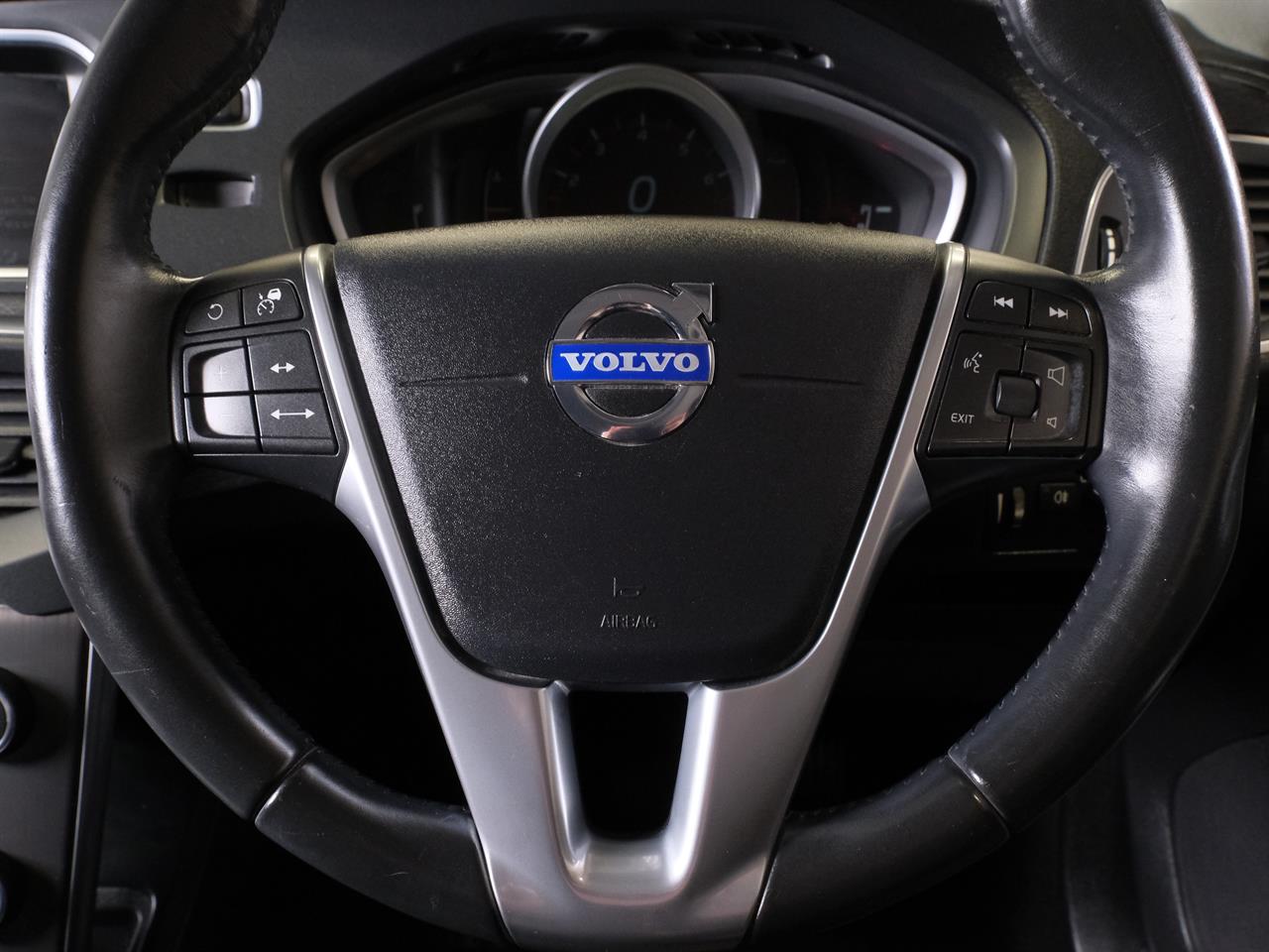 Wheeler Motor Company -#26880 2015 Volvo V40