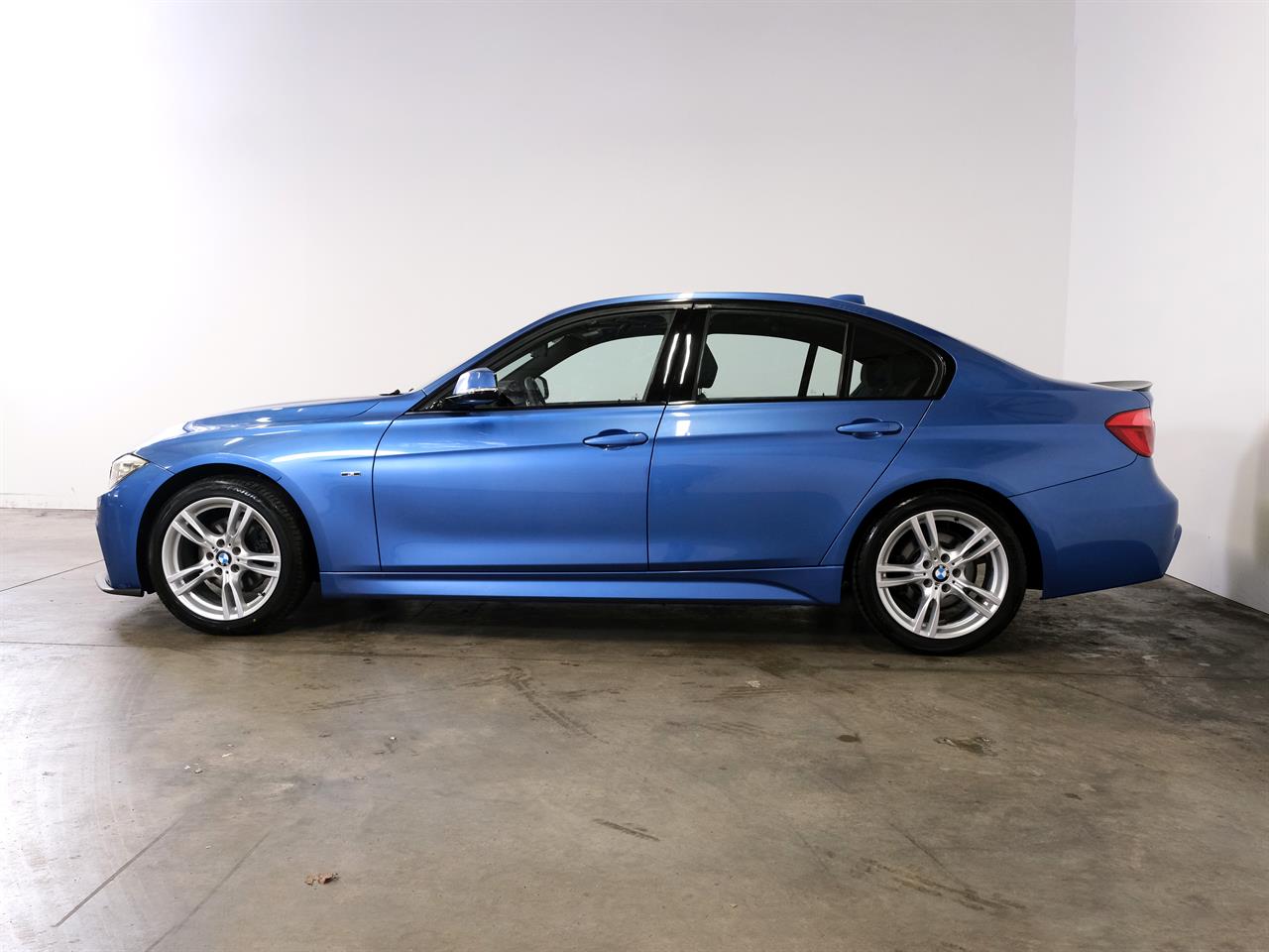 Wheeler Motor Company -#26490 2013 BMW 320i