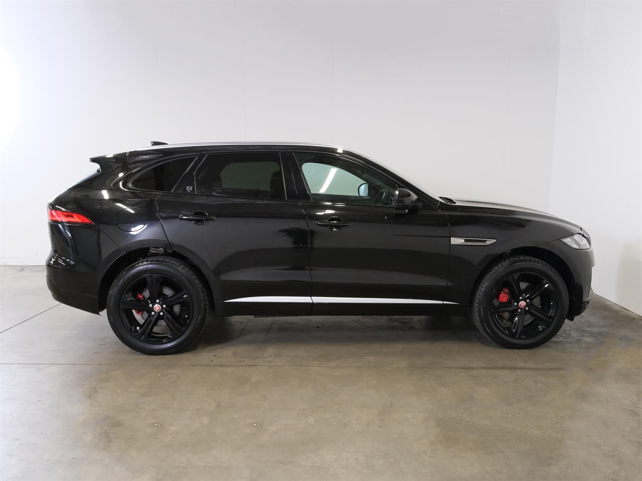 Wheeler Motor Company -#27419 2017 Jaguar F-PACE