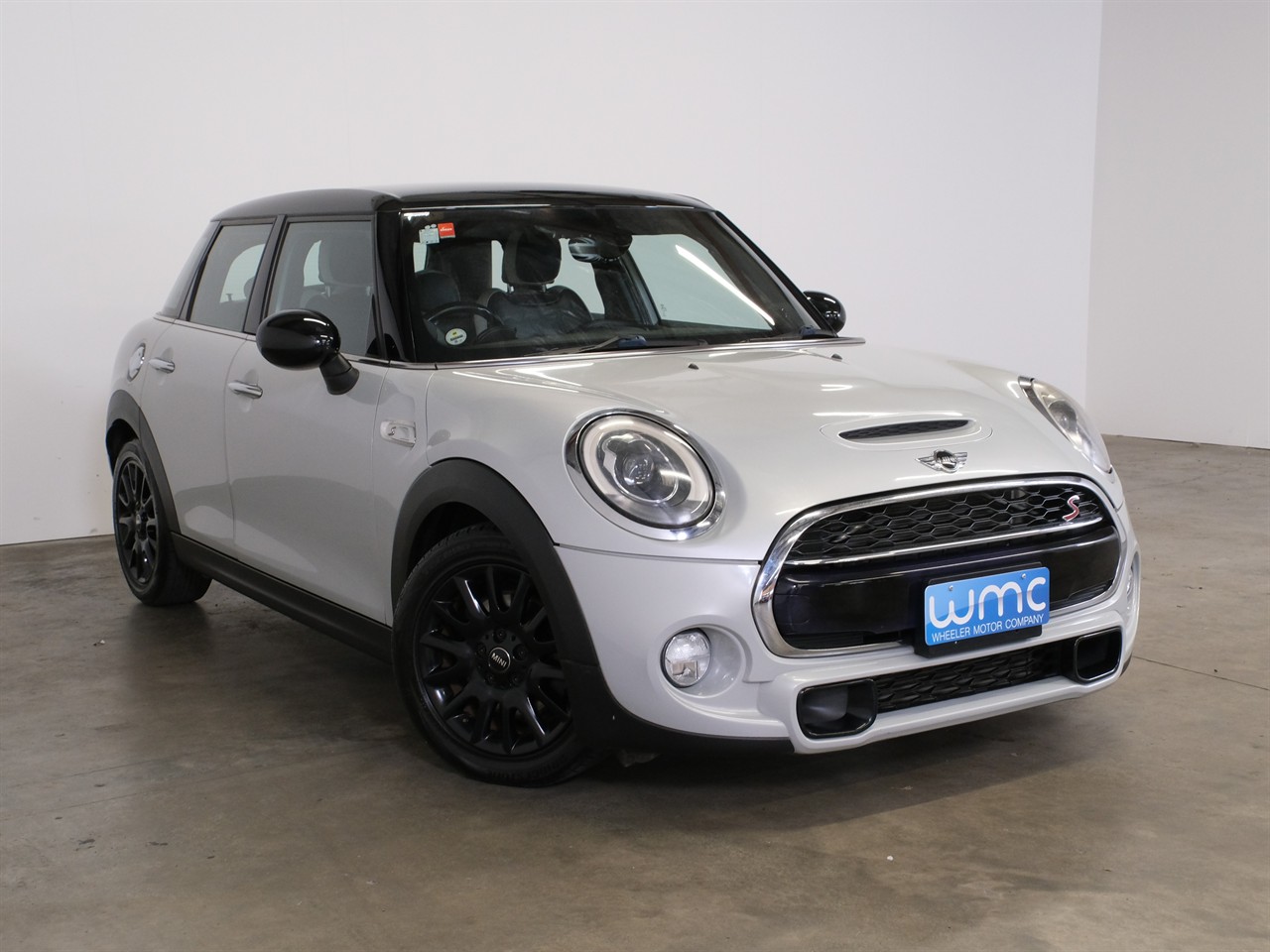 Wheeler Motor Company -#28118 2015 Mini Cooper