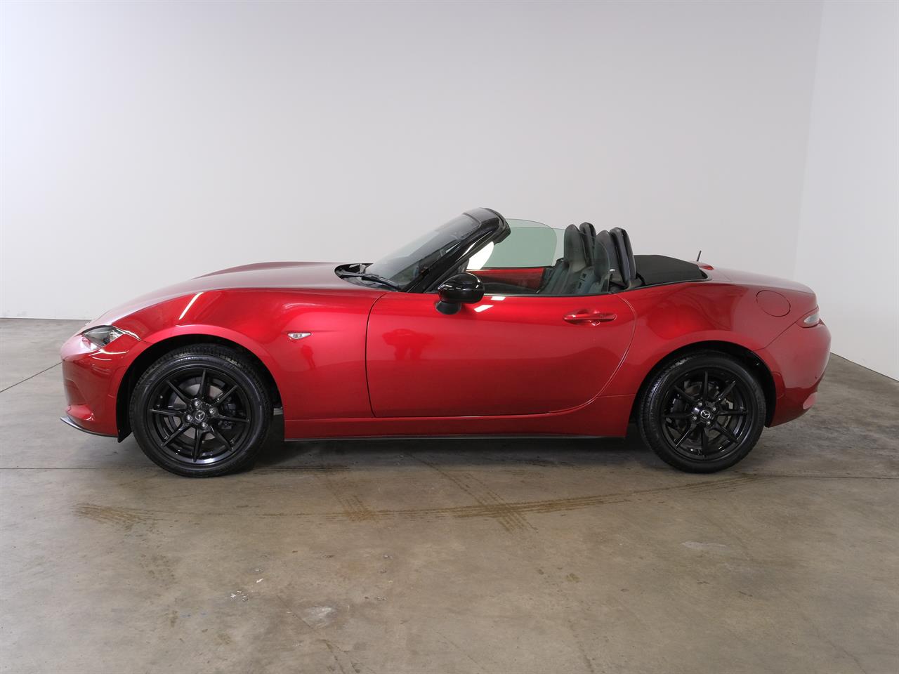 Wheeler Motor Company -#26489 2019 Mazda MX-5